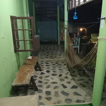 Hill Station Hostel At Chor Chaba Ko Kut Zewnętrze zdjęcie