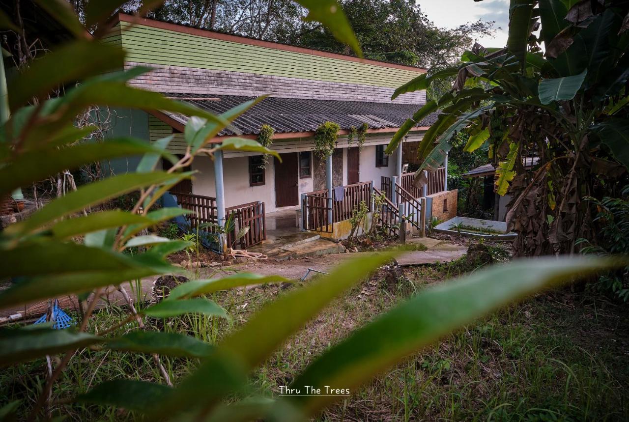 Hill Station Hostel At Chor Chaba Ko Kut Zewnętrze zdjęcie