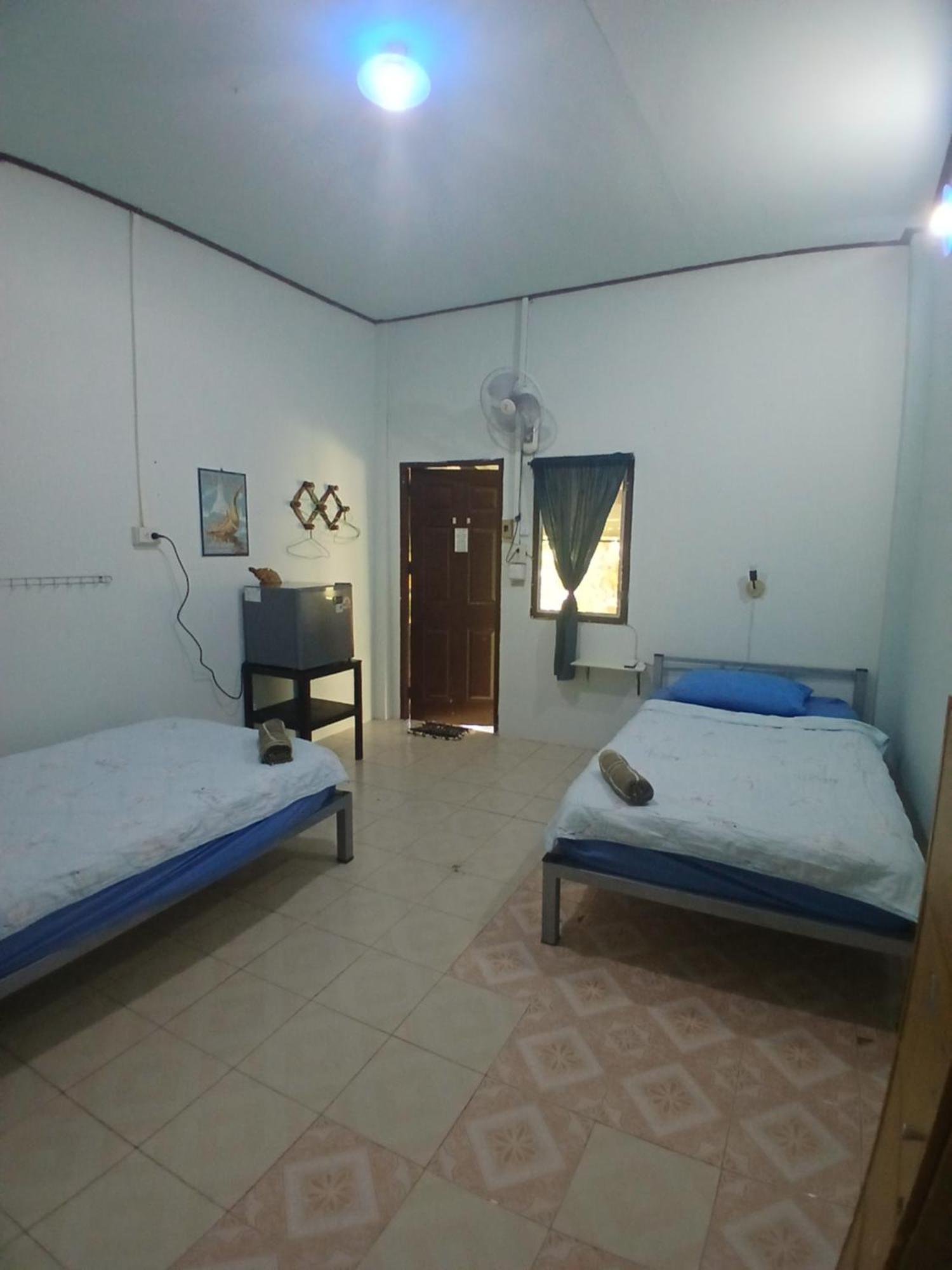 Hill Station Hostel At Chor Chaba Ko Kut Zewnętrze zdjęcie